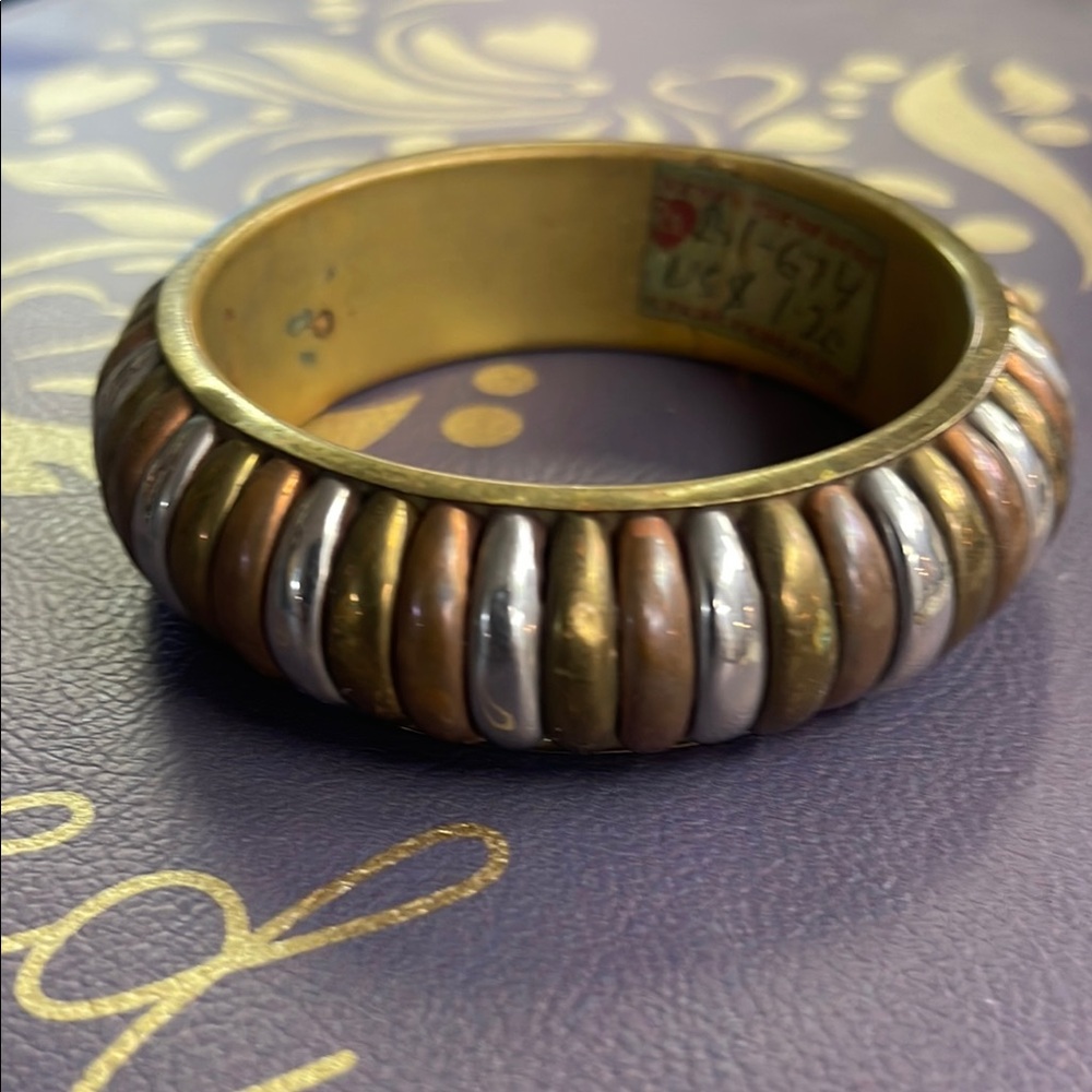 Elegant Gold and Silver Women's Bracelet - Picture 1 of 1